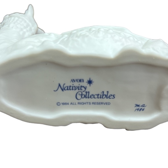 VTG AVON 1984 NATIVITY COLLECTIBLE "THE CAMEL" - Picture 6 of 6